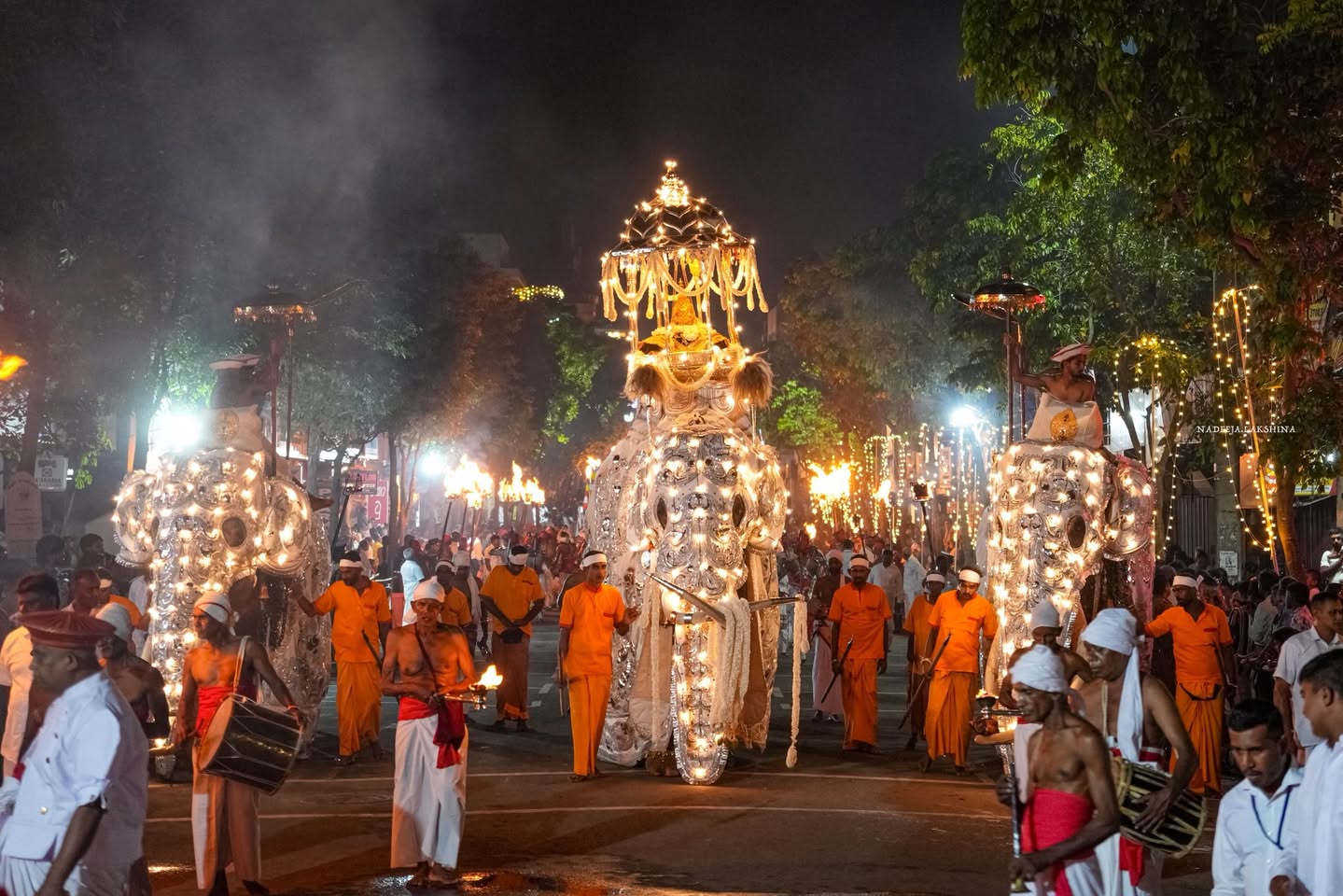 NUWARA ELIYA – KANDY – NEGOMBO, image 2